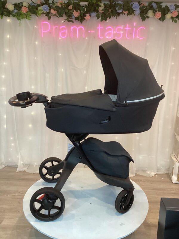 All black stokke - Image 6