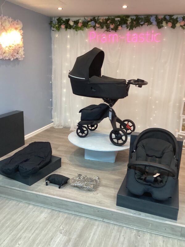 All black stokke - Image 9